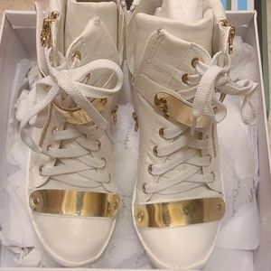 White wedge sneakers